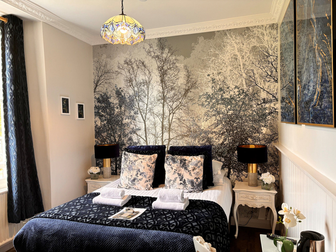 Bedroom 2, The Gateway Hotel, Cumbria
