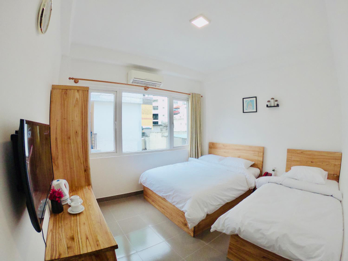 Bedroom 6