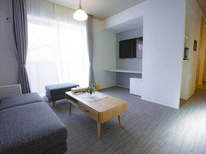 Others 3, GRAND BASE Sumiyoshi, Fukuoka