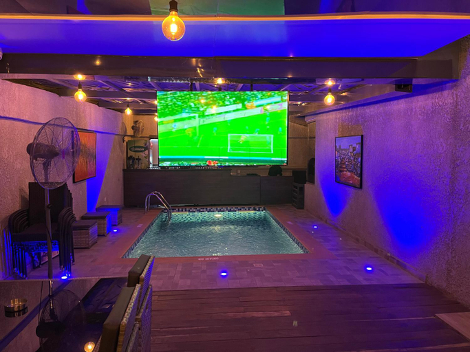 Sport & Beauty, Riivana Leisure Tavern, Eti-Osa
