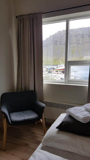 Bedroom 22