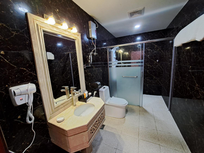 Bathroom 5, فندق ماس الوجه