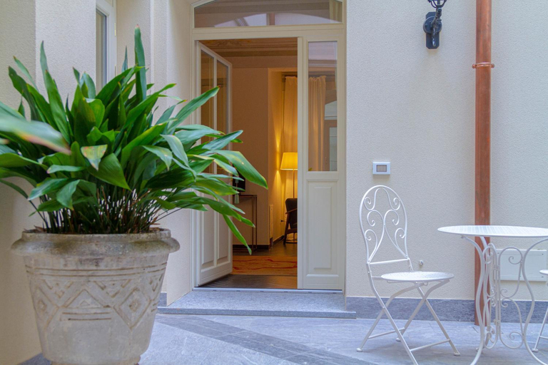 Others 4, Palazzo Glori 6, Cremona