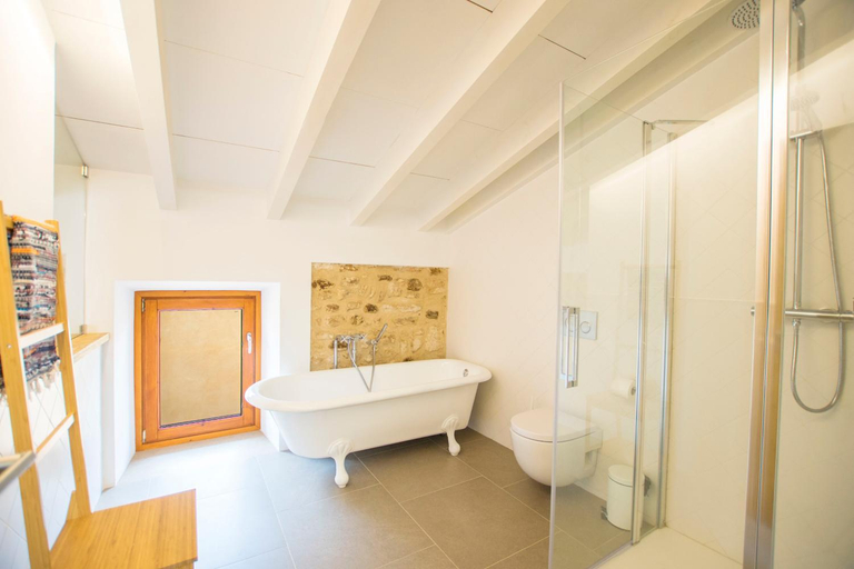 Bathroom 4, Vila Roja, design townhouse in Alcudia, Baleares
