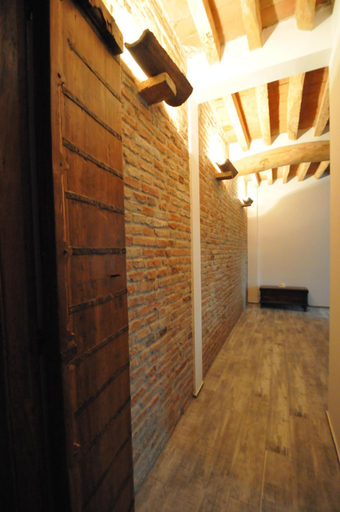 5, Casa Morandi, Bologna