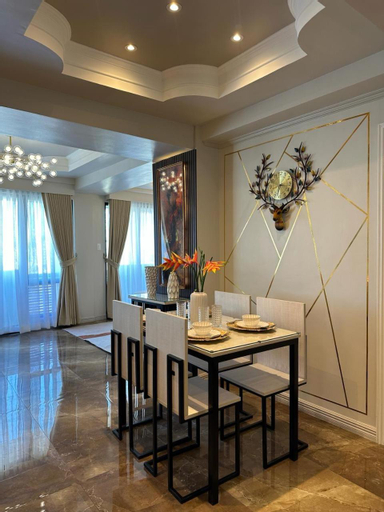 Dining Room 3