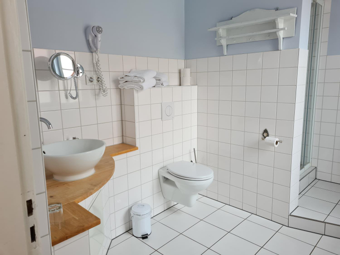 Bathroom, Alte Lebkuchenfabrik, Oberhavel