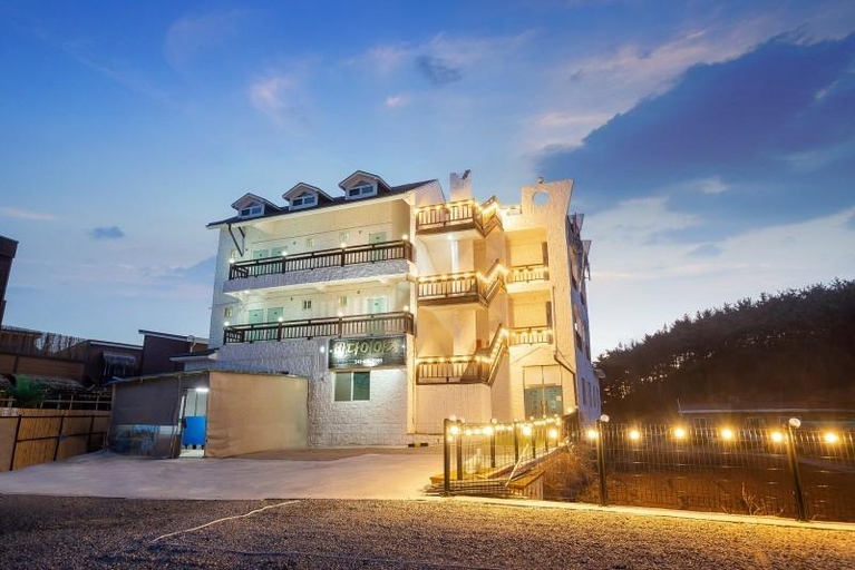 Exterior & Views 1, Taean (Anmyeondo) Sea Story Pension, Taean