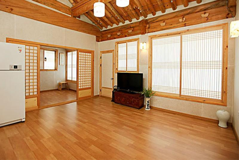Others 3, Hongcheon Tree And Bird Pension, Chuncheon