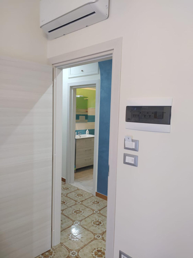 Others 5, B&B Le Gorgonie, Cosenza