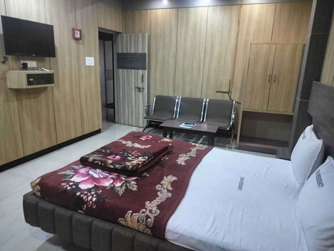 Bedroom 3, I-ROOMZ Udhyan Residency, Gulbarga