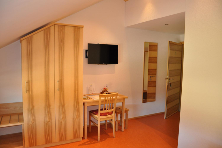 Others 3, Gastehaus Eisenhut, Appenzell Ausserrhoden