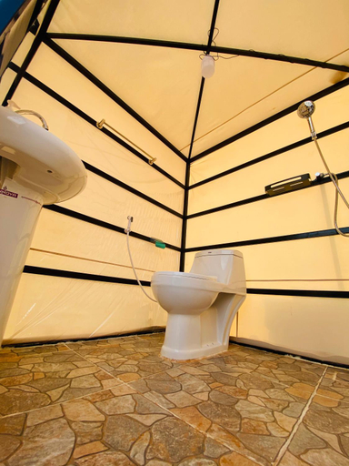 Bathroom, Desert Stars Camp, Biddiya