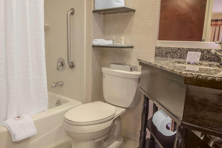 Bathroom 15