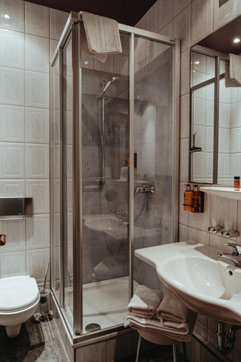 Bathroom 5, Boutique Hotel Rothenburger Hof, Dresden