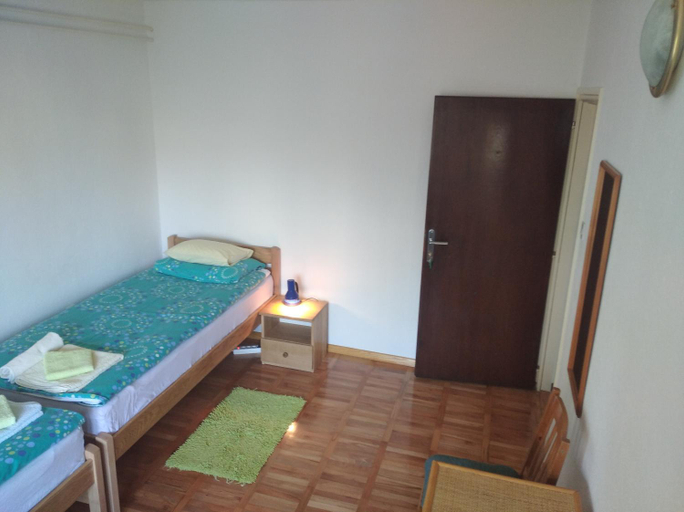 Bedroom 2, Apartman Nada Zunic, Knin