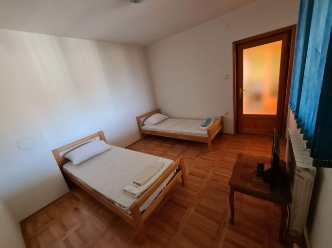 Bedroom 3, M2 Sobe, Trebinje