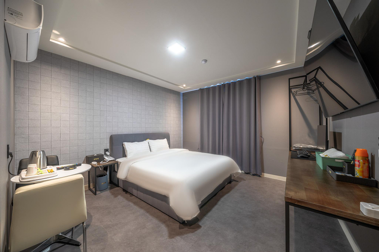 Bedroom, Hwaseong Hotel AM, Hwaseong
