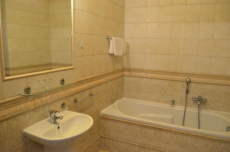 Bathroom 4, Hotel Renesance Krasna Kralovna, Karlovy Vary
