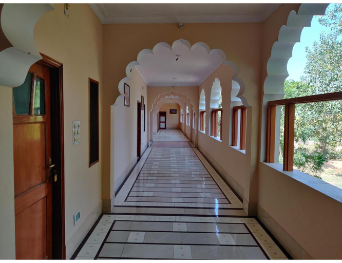 Others 3, The Bhawani Kothi, Churu, Churu