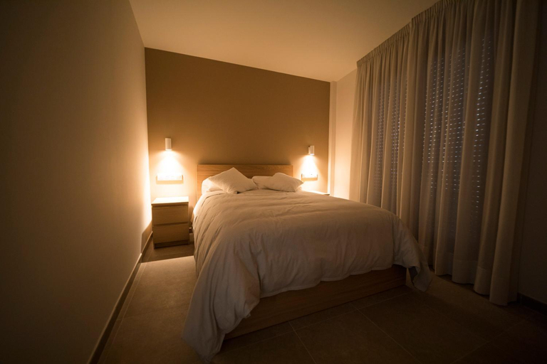 Others 5, Hostal Martinez, Navarra
