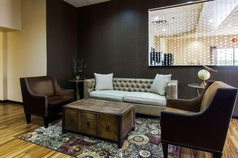 Public Area 3, Quality Inn & Suites Moline - Quad Cities, Rock Island