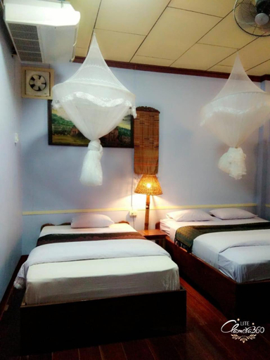 Bedroom 2, Anouxa Guesthouse, Champassack