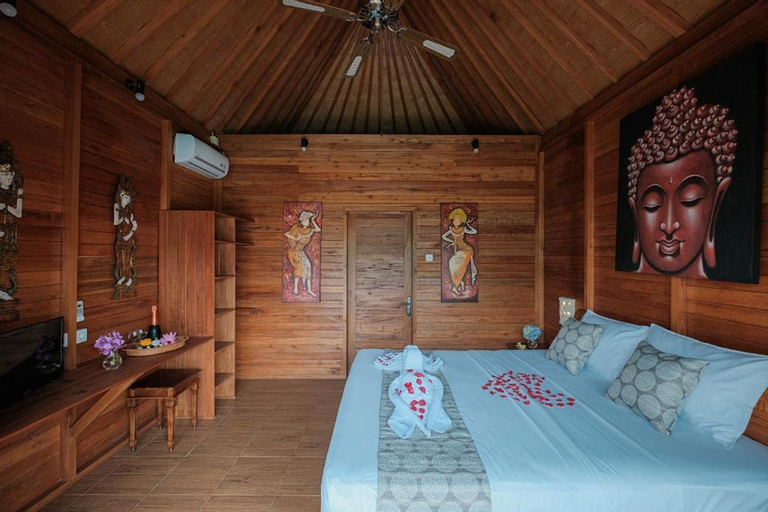 Bedroom 30