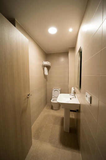 Others 2, Hostal Martinez, Navarra