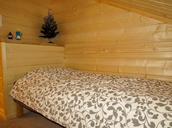 Others 5, B&B Adventures, Lapland