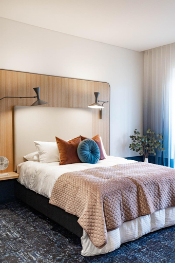 Bedroom 10