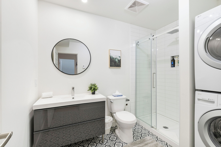 Bathroom 2, Village Mont-Blanc 24 by RVMT, Les Laurentides