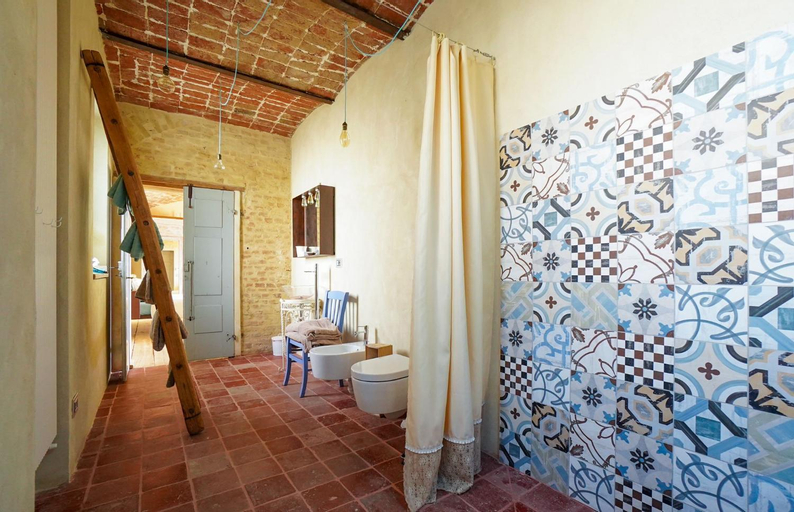 Bedroom 3, La Butte de Viaris, Asti