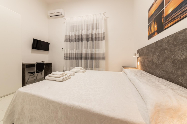 Others 3, B&B Il Sognatore, Crotone