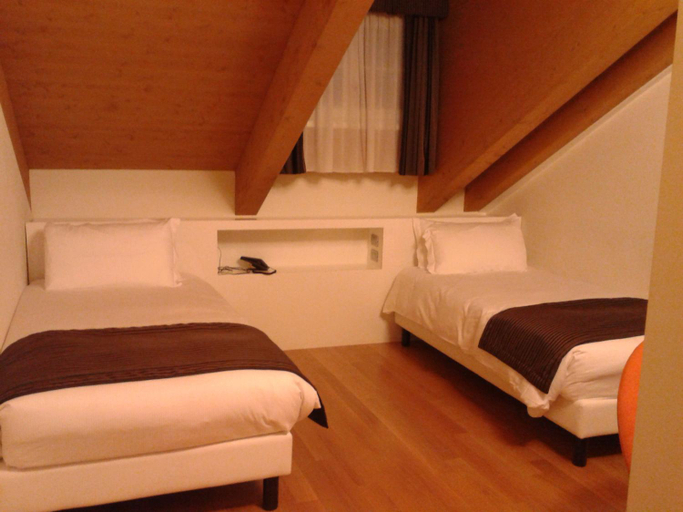 Bedroom 2, Hotel Coppe, Trieste