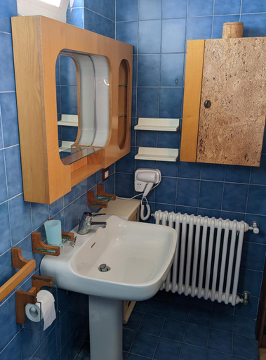 Bathroom 3, Villa le Ninfee, Mantua