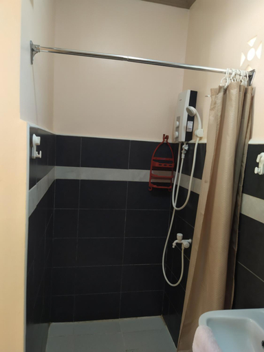 Bathroom 5, JPH Resort, Daanbantayan