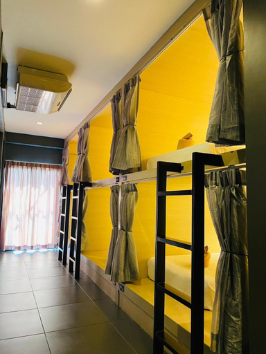 Bedroom 13