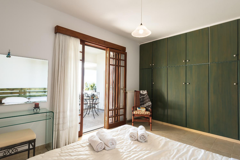 Bedroom 2, Emerald Dawn Villa, South Aegean