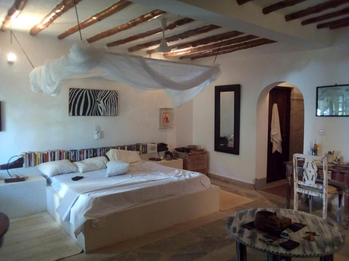 Bedroom, Mwezi Nyota, Malindi