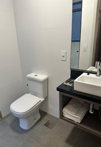 Bathroom 5, Farol da Ilha Hotel, Florianopolis