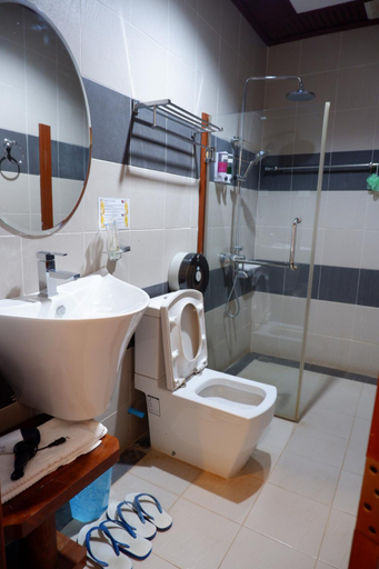 5, Kongmany Hotel, Khong