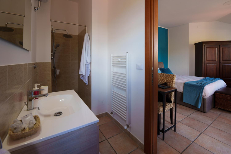 Others 2, La Dolce Vita - B&B con Piscina Regalbuto - Lago Pozzillo, Enna