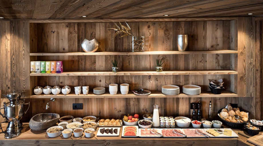 Food & Drinks 2, Ciasa Roenn, Bolzano