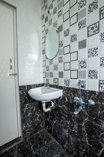 Bathroom 3, Cute Corner Homestay Ooty, The Nilgiris