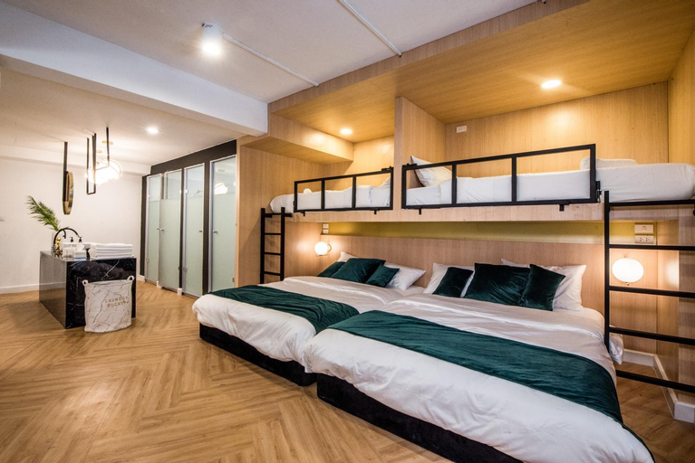 Bedroom 14