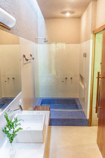 Bathroom 3, Mercatto Casa Hotel Boutique, Porto Seguro