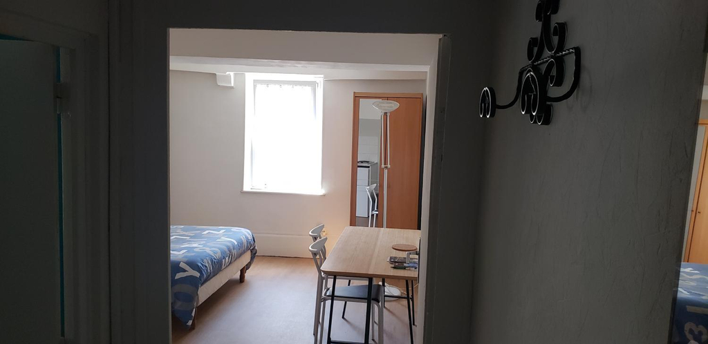 Studio en centre-ville, Côte-d'Or
