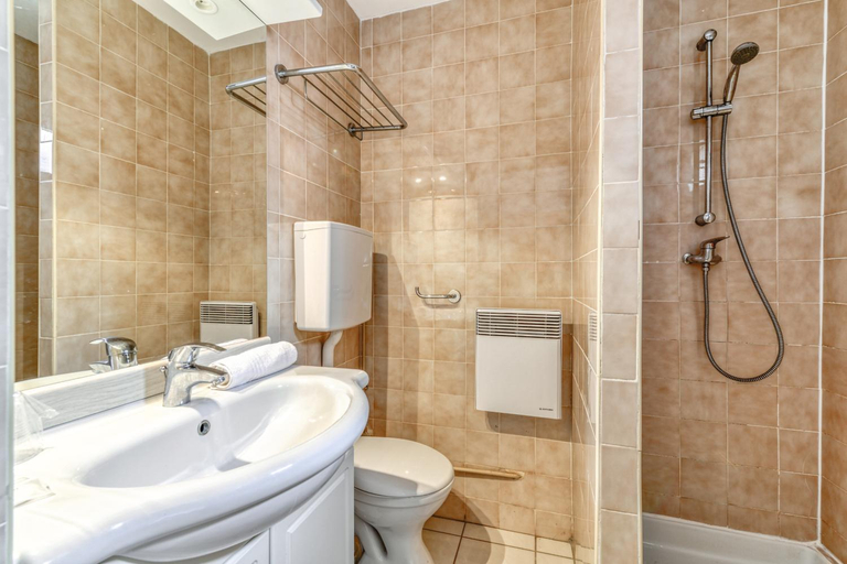 Bathroom 3, SOWELL RESIDENCES Les Lauriers Roses, Hérault