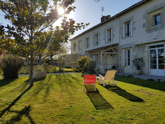 Others 2, Domaine de Pelouaille - chambre d'hotes, Charente-Maritime